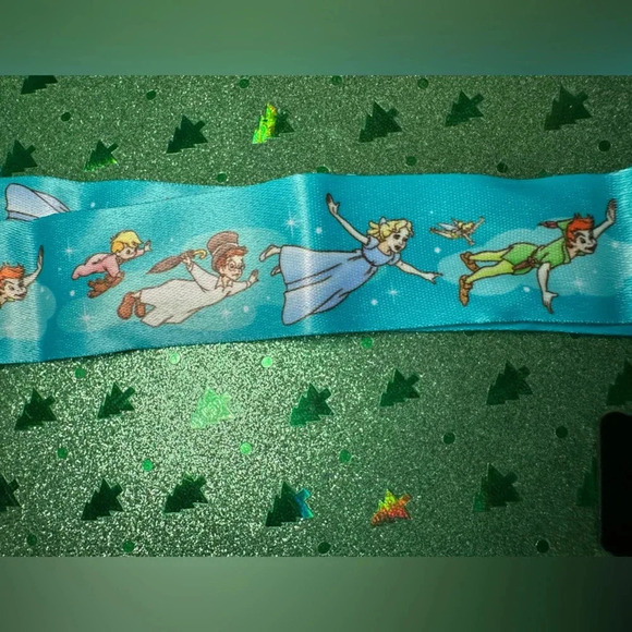 Loungefly Disney You Can Fly lanyard and card holder NWT - Picture 7 of 7